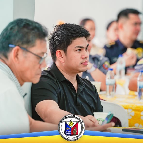 Mga kalahok sa Executive Briefing 2025 ng Municipality of Naic habang nakikinig sa loob ng hall