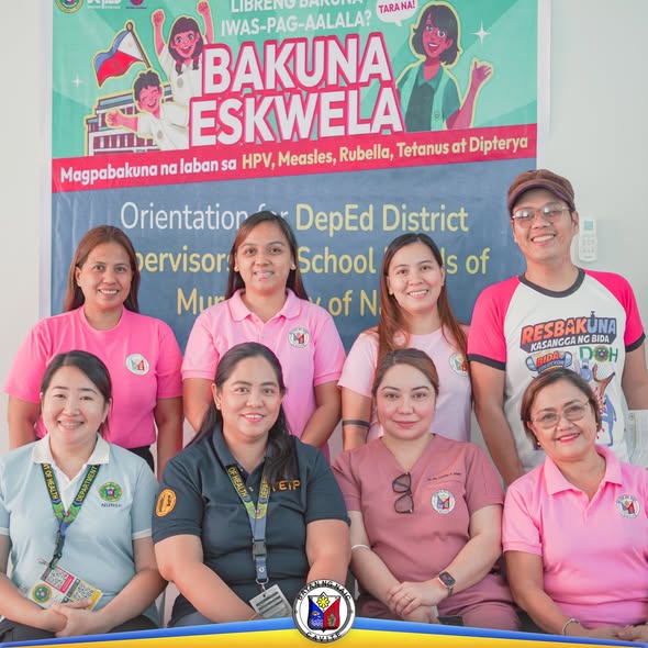 Grupo ng DepEd supervisors at school heads sa orientation ng Bakuna Eskwela sa Naic
