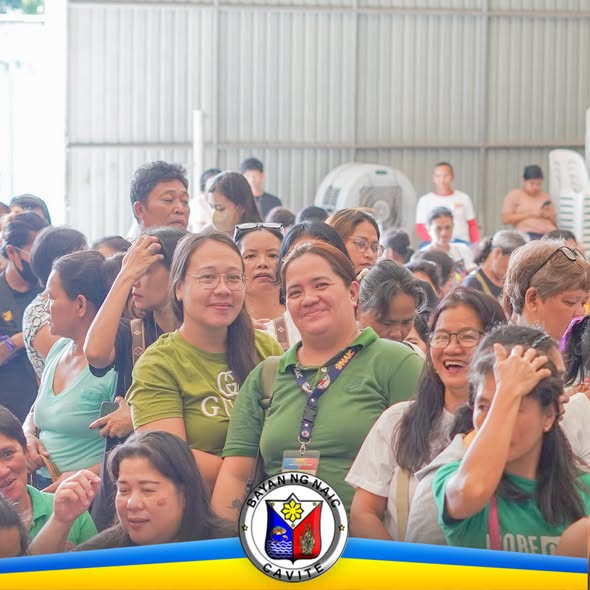 Mga dumalo sa pamamahagi ng tulong-puhunan para sa mga 4Ps graduates sa Triple 8 Multipurpose Hall, Sabang, Naic