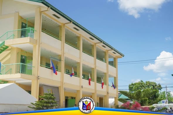 Pamamahagi ng school chairs sa Timalan elementary schools