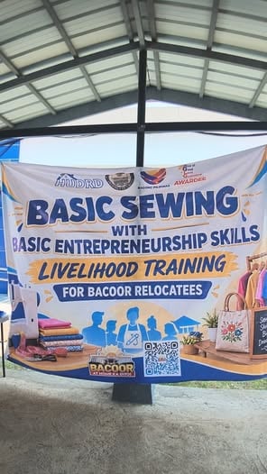 Poster: Basic Sewing with Basic Entrepreneurship Skills Livelihood Training para sa Bacoor Relocatees, Calubcob, Naic