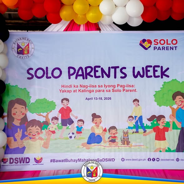 Poster: Solo Parents Week, Abril 13-18, 2026, DSWD at Bayan ng Naic, may mga ilustrasyon ng pamilya at bata