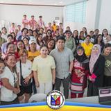 Grupo ng kababaihan at ilang kalalakihan sa group photo sa Local Council of Women General Assembly 2025 sa Naic